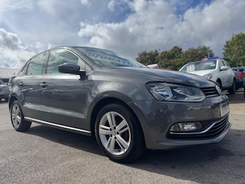 Used Volkswagen Polo 2016 for sale - 75949591: Photo