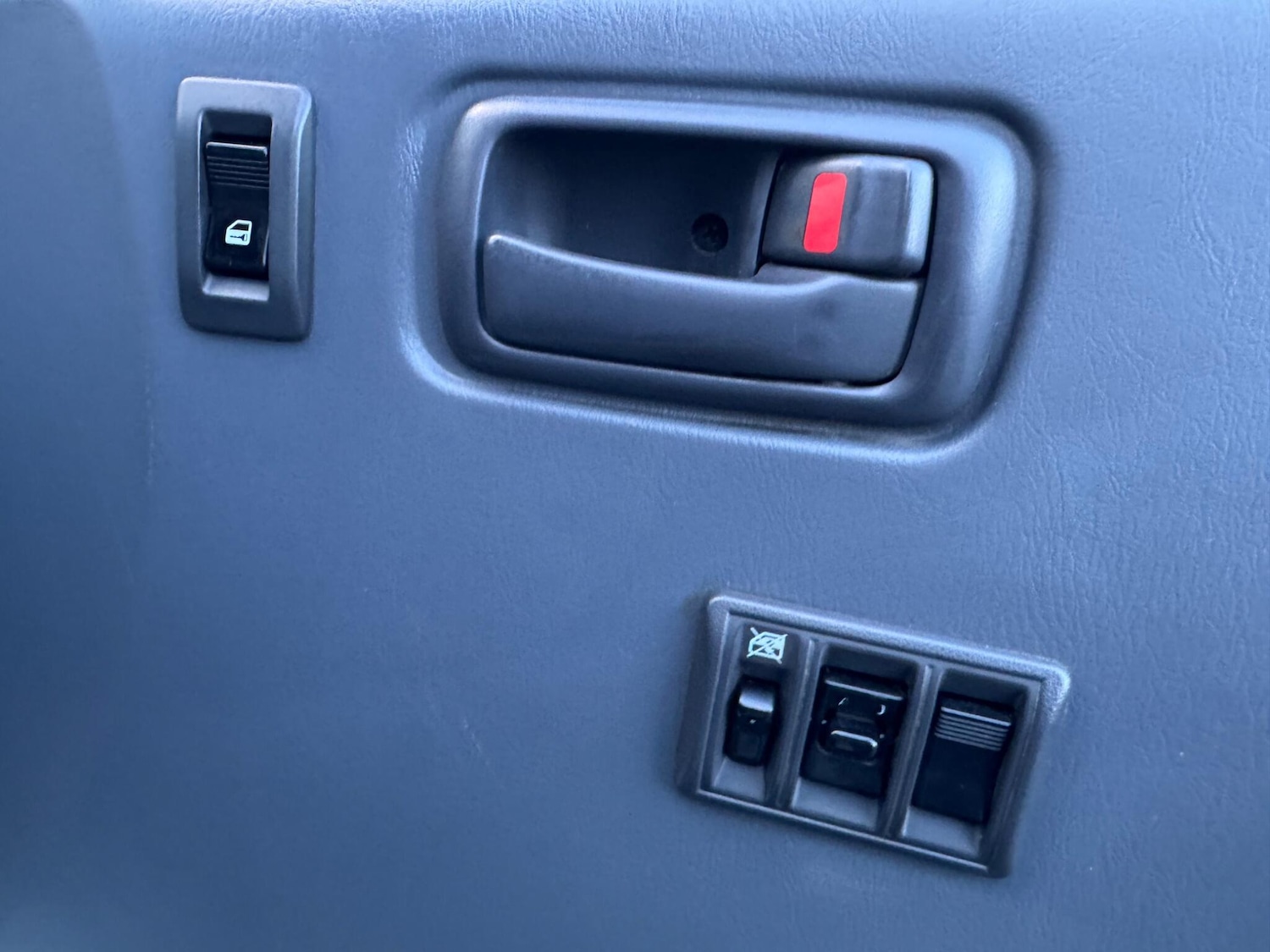 Used Toyota HiAce 2007 for sale - 76632898: Photo 13