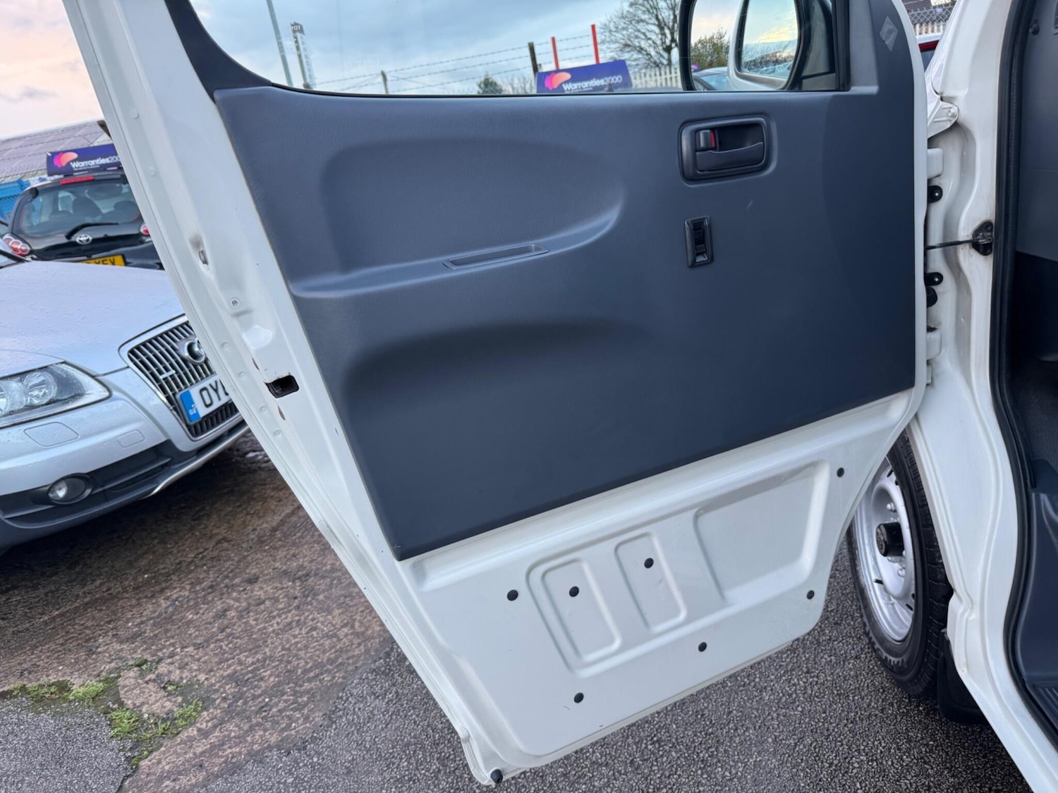 Used Toyota HiAce 2007 for sale - 76632898: Photo 18