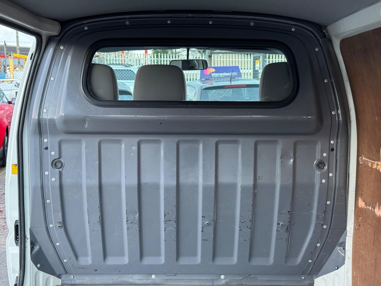 Used Toyota HiAce 2007 for sale - 76632898: Photo 33