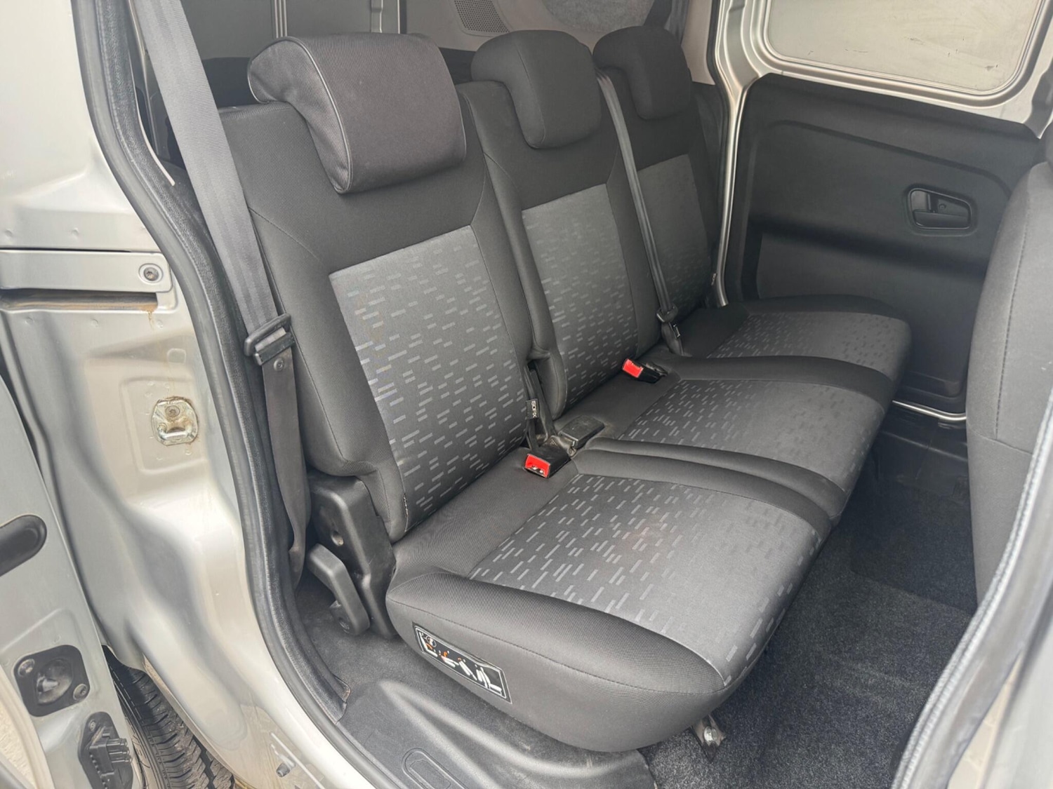 Used Vauxhall Combo 2016 for sale - 77066333: Photo 18