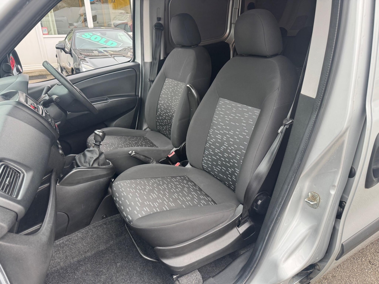 Used Vauxhall Combo 2016 for sale - 77066333: Photo 35