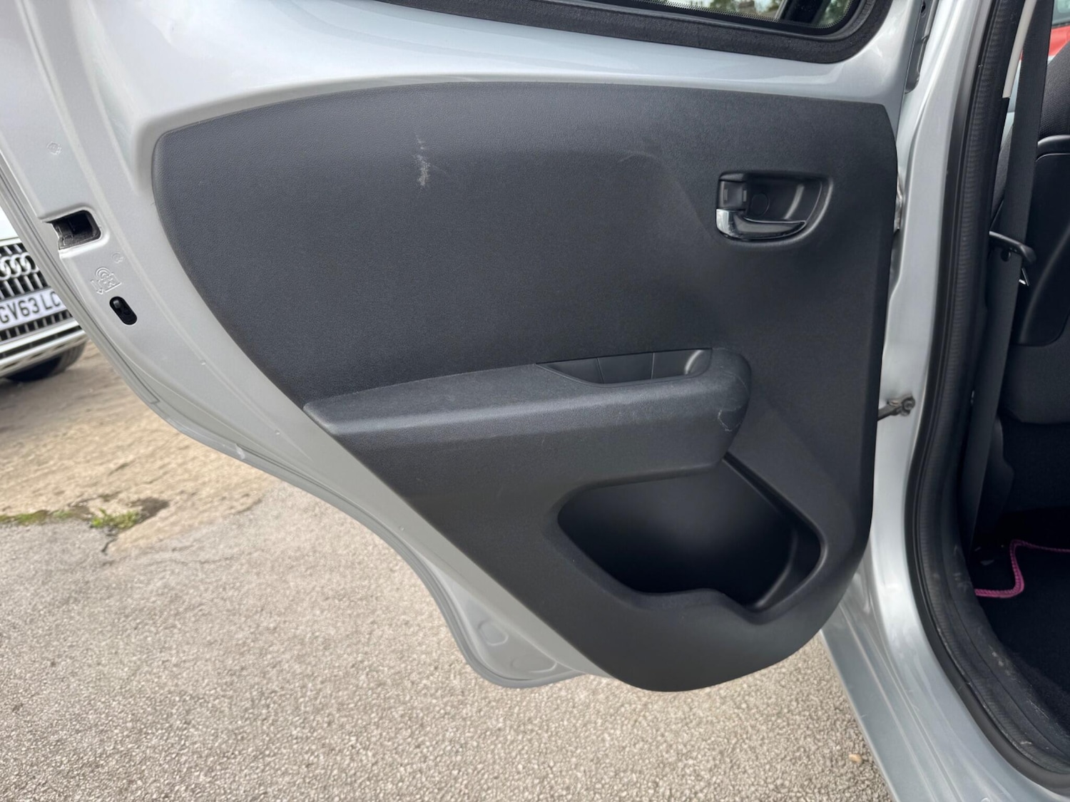 Vehicle 27