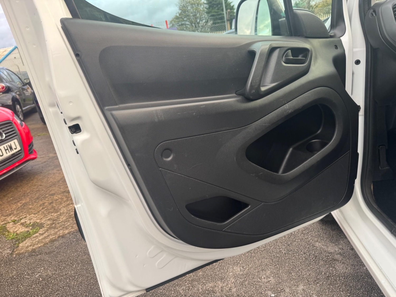 Used Citroen Berlingo 2018 for sale - 76995479: Photo 18