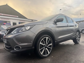 Used Nissan Qashqai 2015 for sale - 76584948: Photo