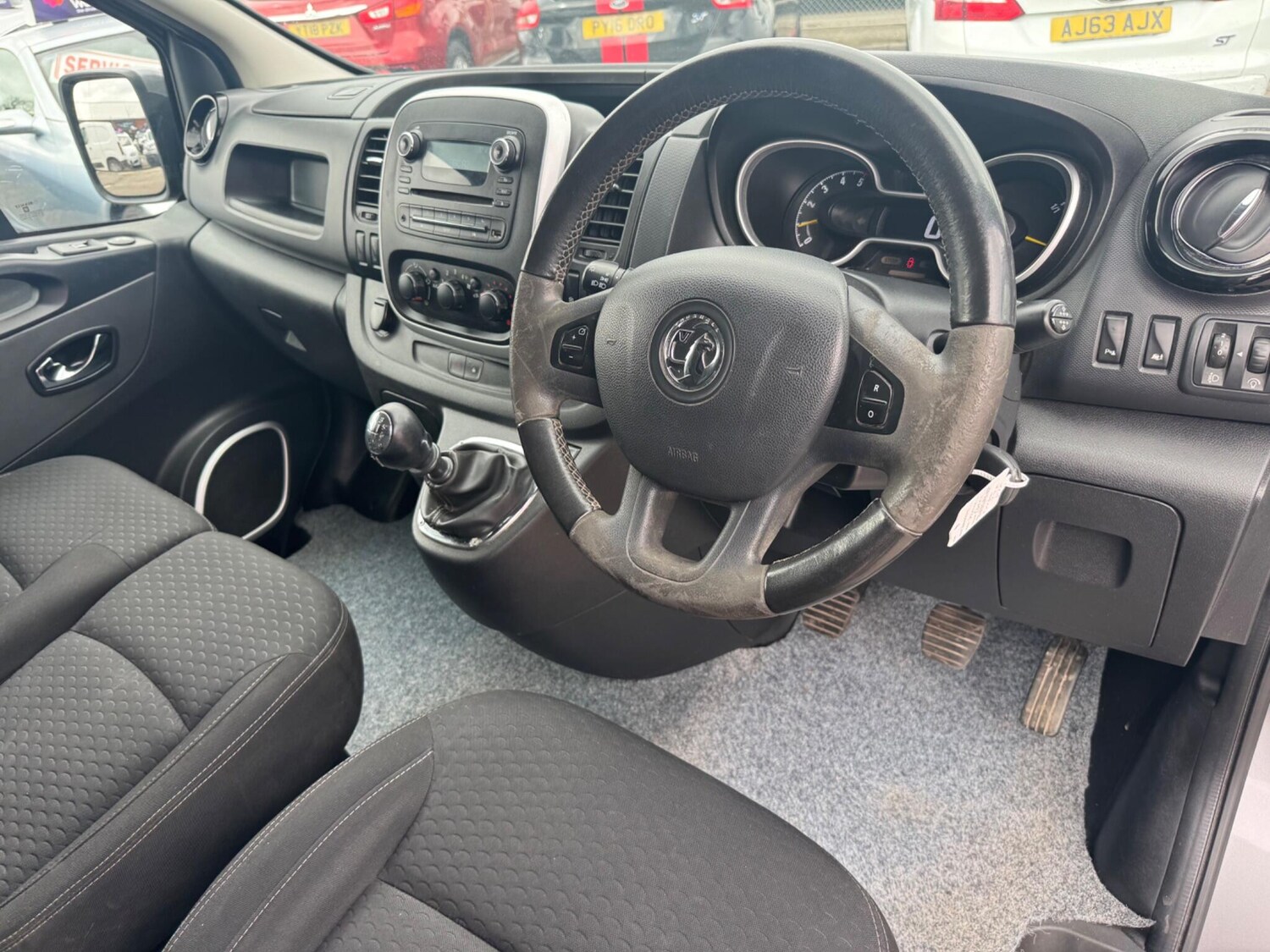 Used Vauxhall Vivaro 2014 for sale - 77882157: Photo 12