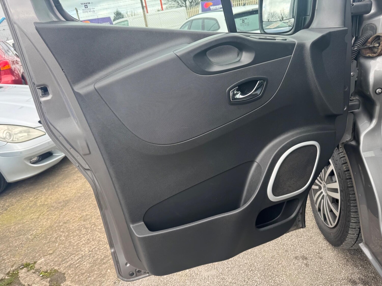 Used Vauxhall Vivaro 2014 for sale - 77882157: Photo 19