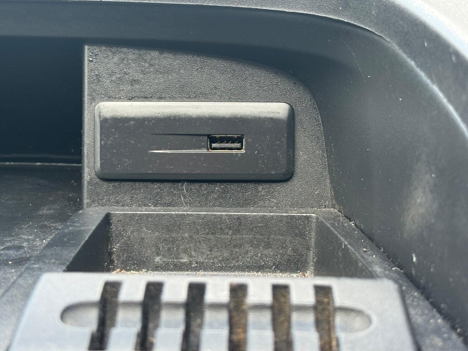 Used Vauxhall Vivaro 2014 for sale - 77882157: Photo 66