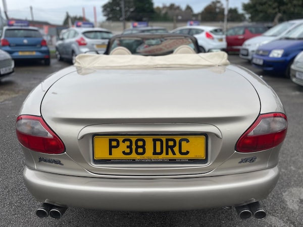 Used Jaguar XK8 1997 for sale - 74465231: Photo 10