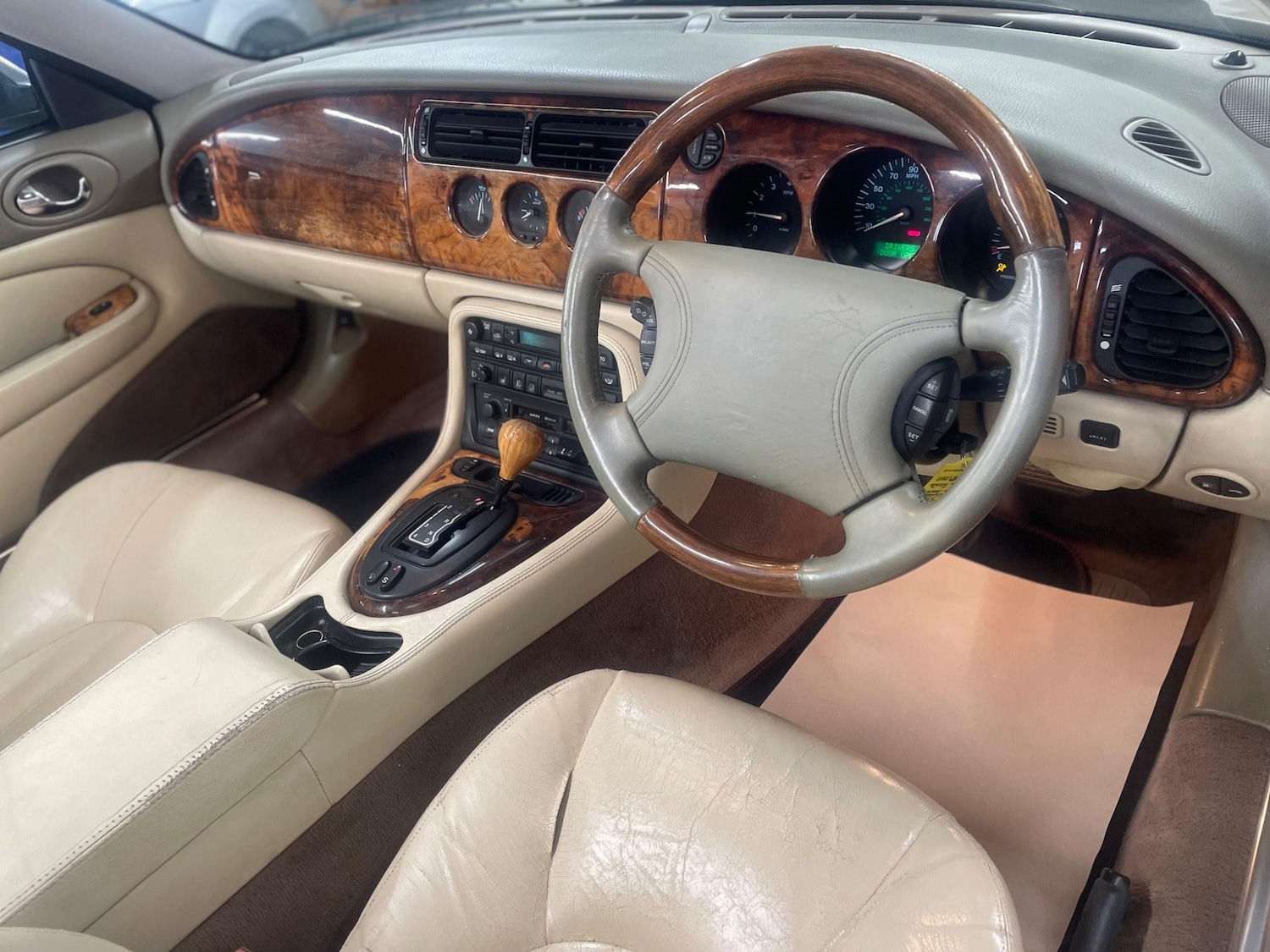 Vehicle 21