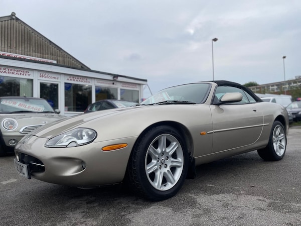 Used Jaguar XK8 1997 for sale - 74465231: Photo 3
