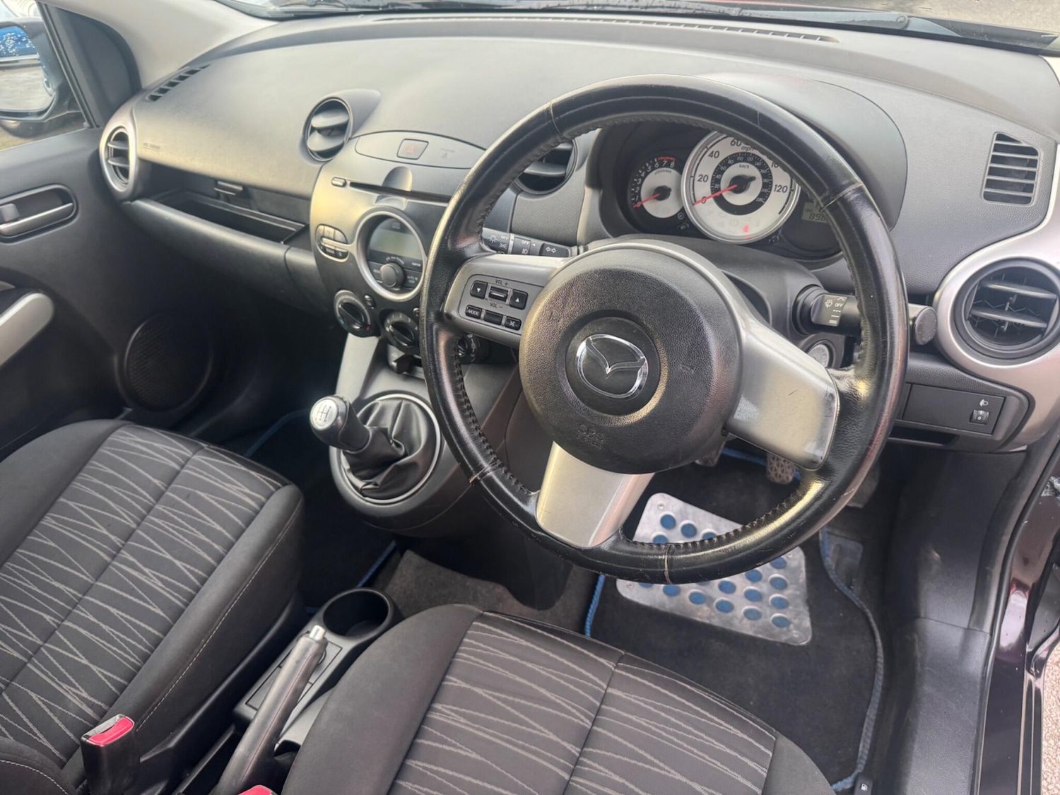 Used Mazda Mazda2 2009 for sale - 76995976: Photo 10