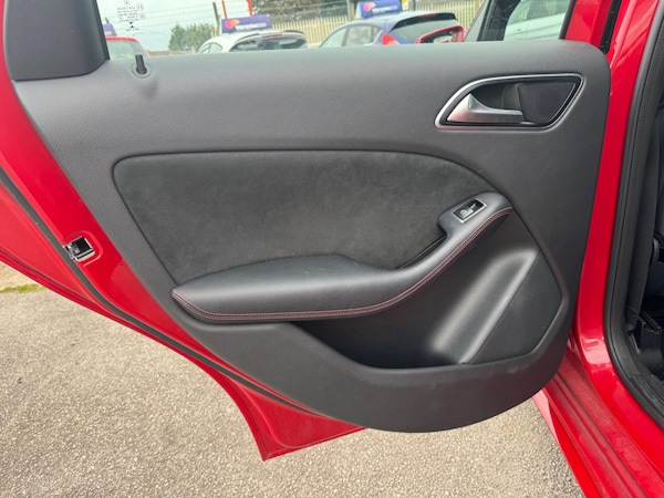 Used Mercedes-Benz B Class 2016 for sale - 76094137: Photo 33