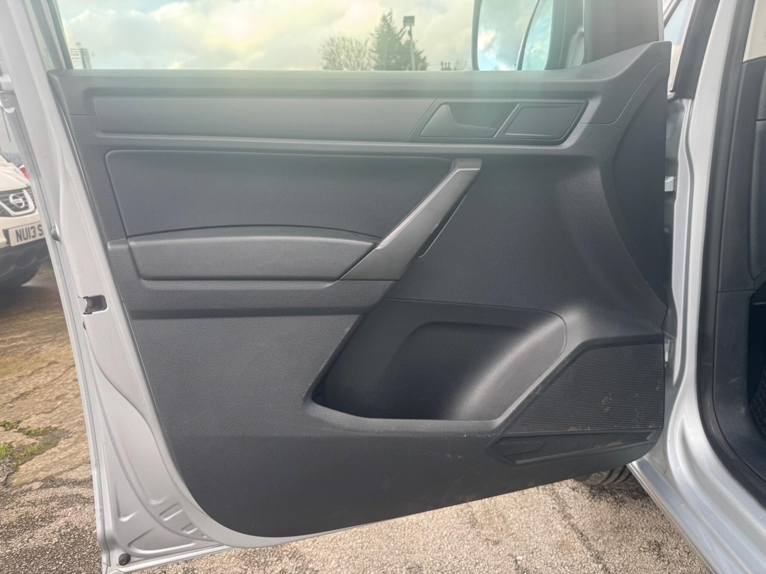 Used Volkswagen Caddy 2017 for sale - 77230035: Photo 20