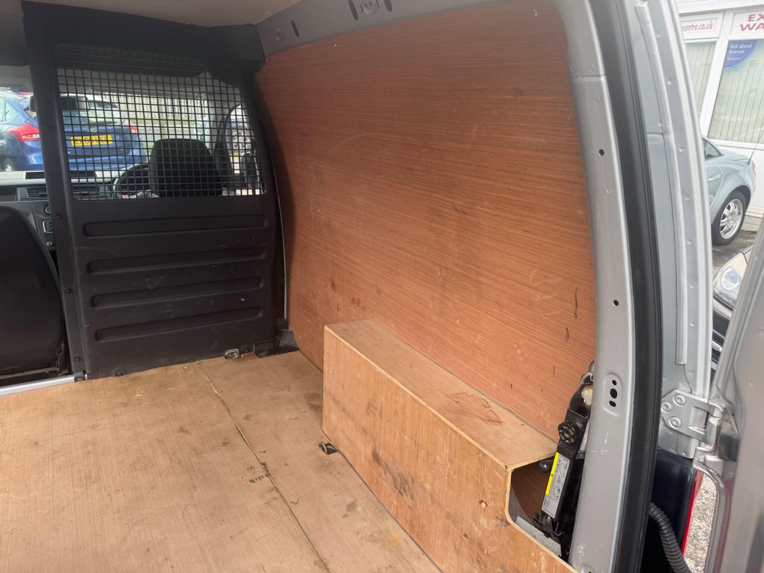 Used Volkswagen Caddy 2017 for sale - 77230035: Photo 34