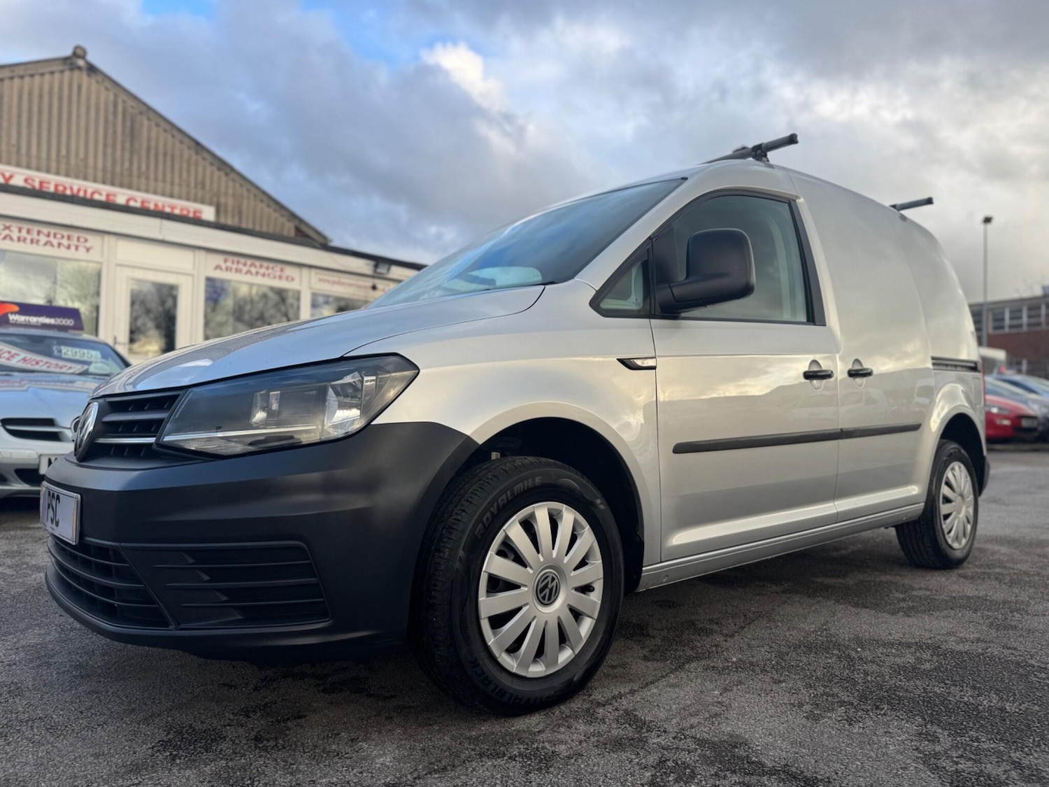 Used Volkswagen Caddy 2017 for sale - 77230035: Photo 4