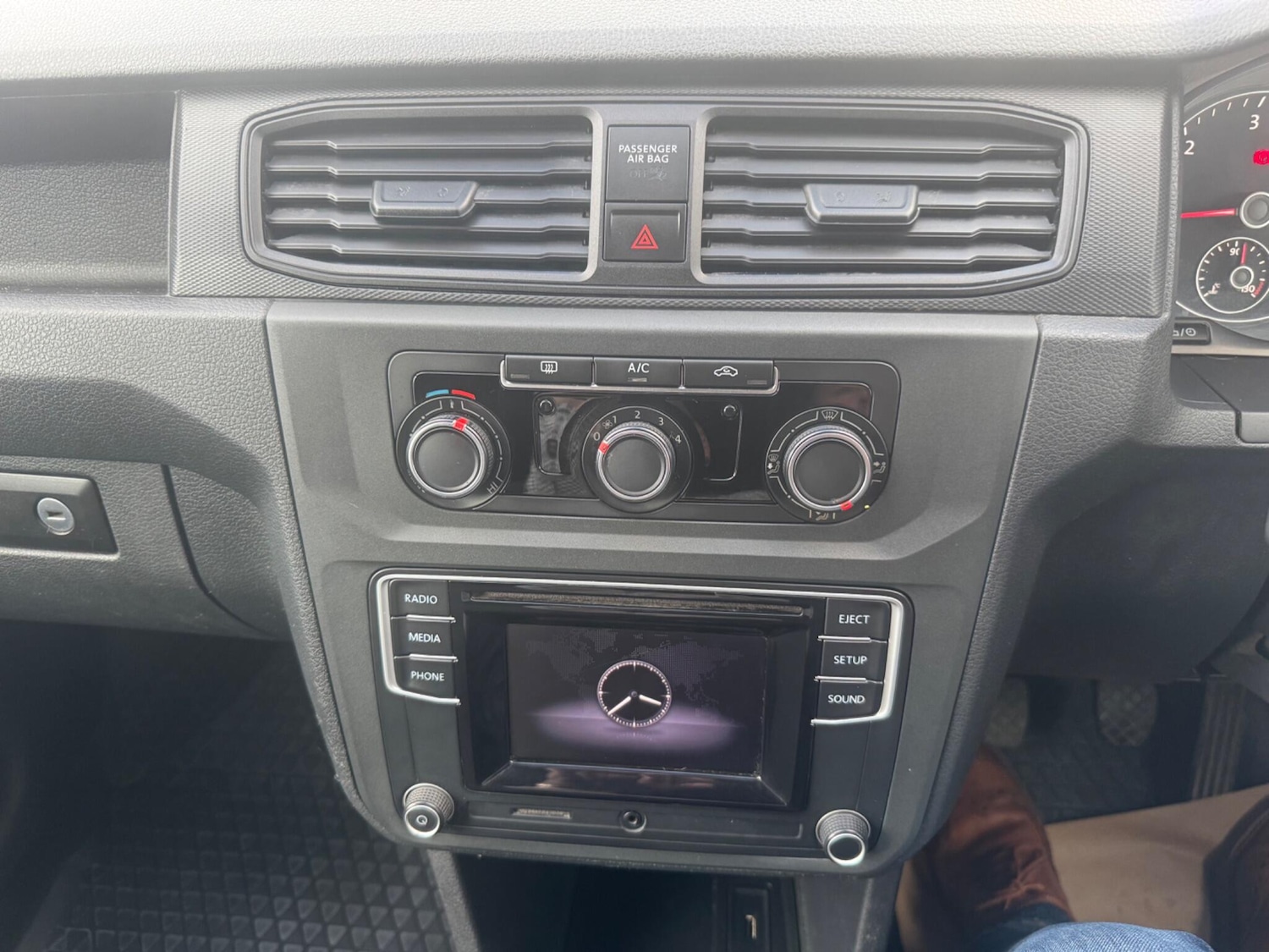 Used Volkswagen Caddy 2017 for sale - 77230035: Photo 43