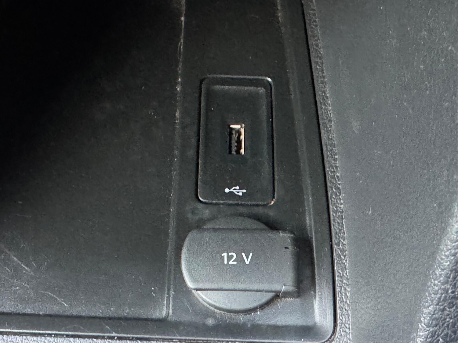 Used Volkswagen Caddy 2017 for sale - 77230035: Photo 69