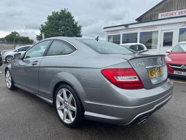 Used Mercedes-Benz C-Class 2015 for sale - 74758929: Photo 7