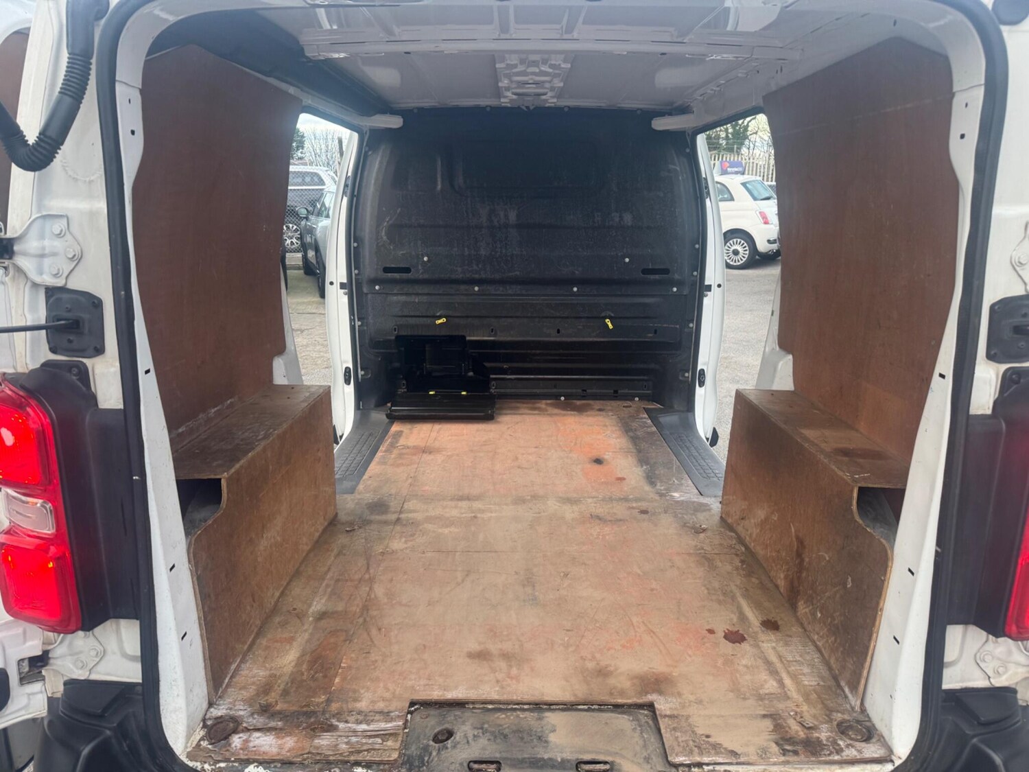 Used Citroen Dispatch 2017 for sale - 76839520: Photo 42