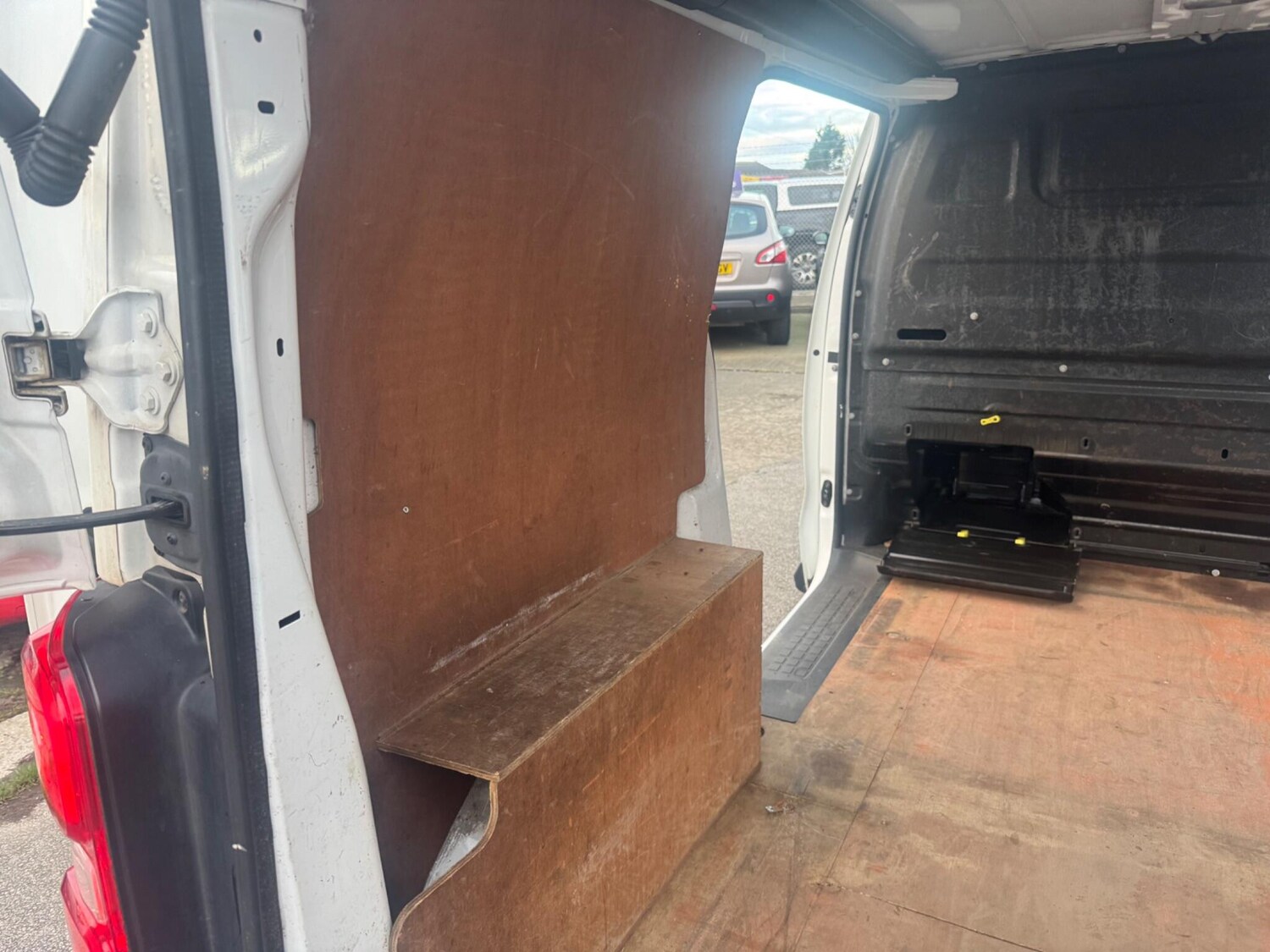 Used Citroen Dispatch 2017 for sale - 76839520: Photo 44