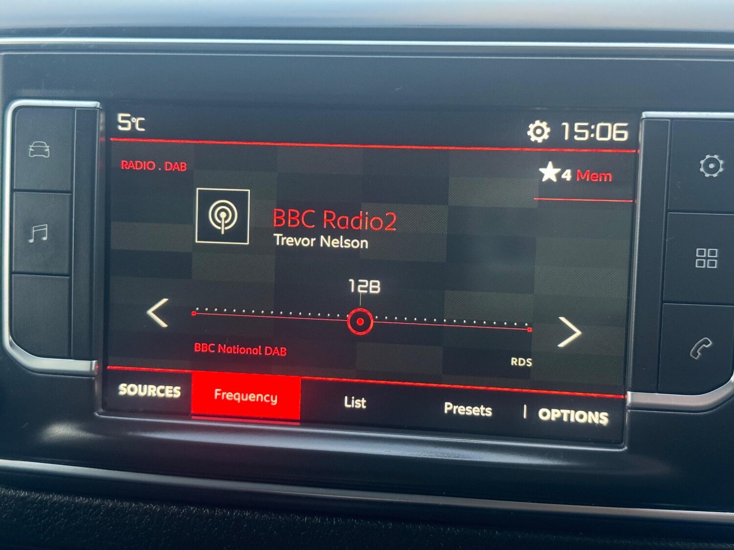 Used Citroen Dispatch 2017 for sale - 76839520: Photo 65