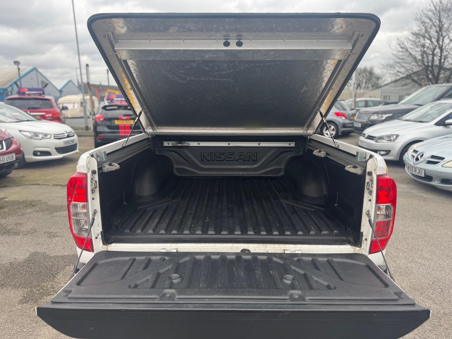 Used Nissan Navara 2018 for sale - 77238371: Photo 13