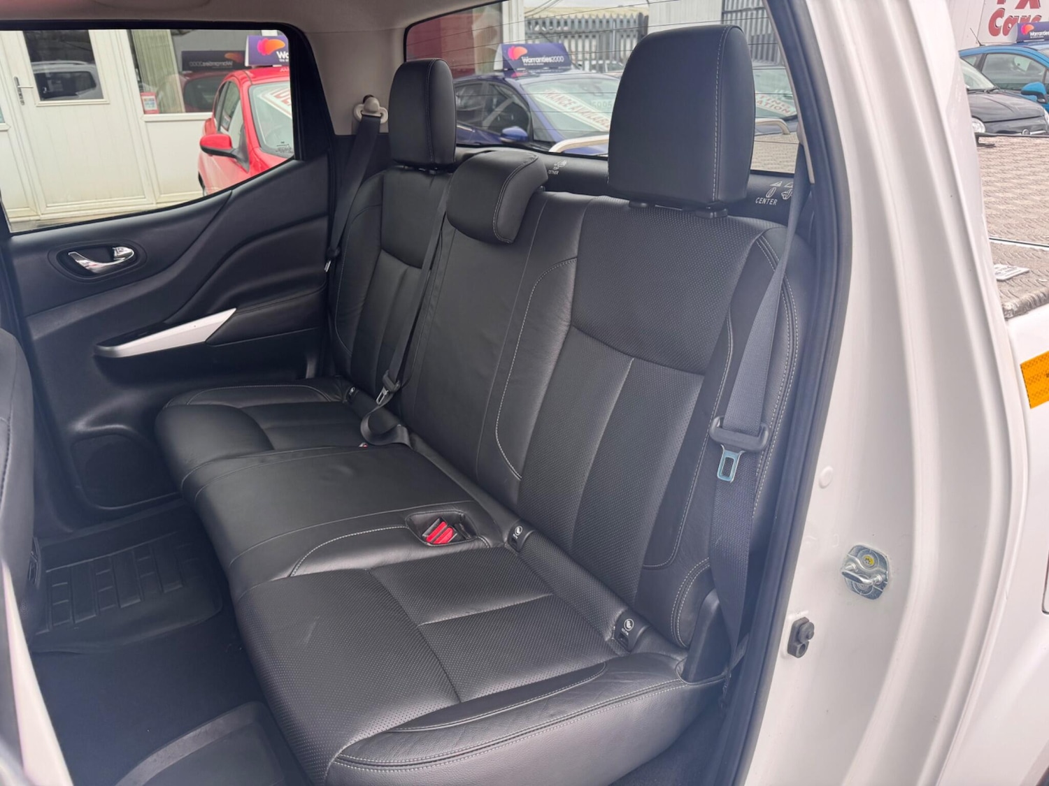 Used Nissan Navara 2018 for sale - 77238371: Photo 34