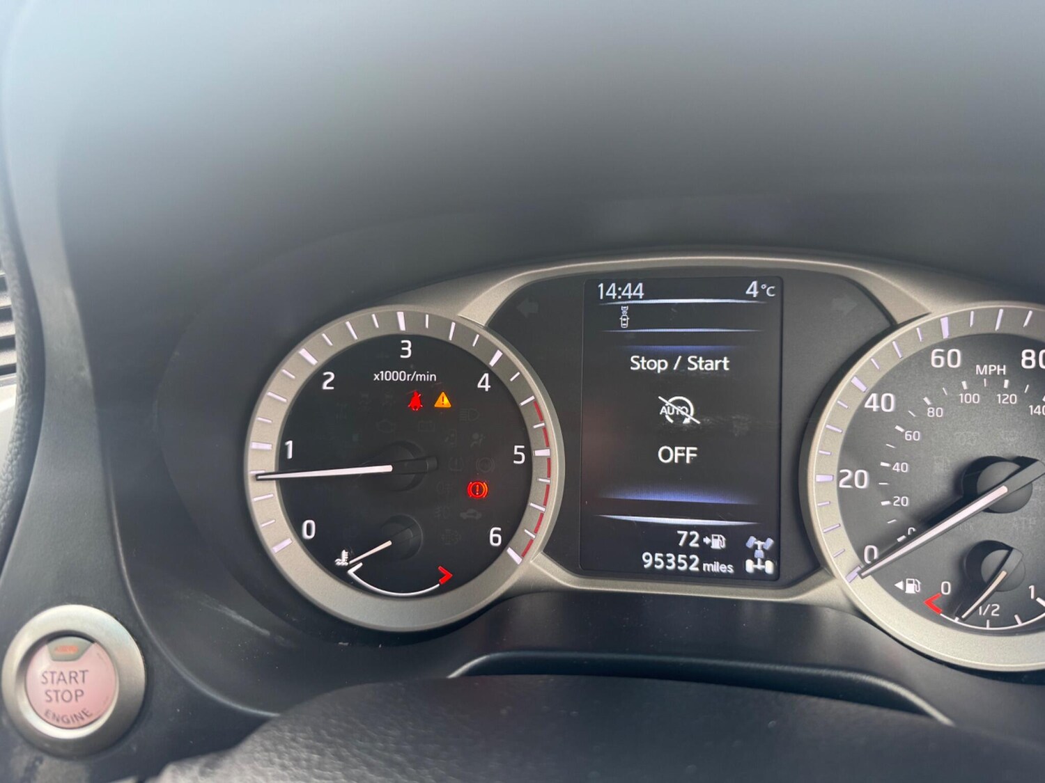 Used Nissan Navara 2018 for sale - 77238371: Photo 43