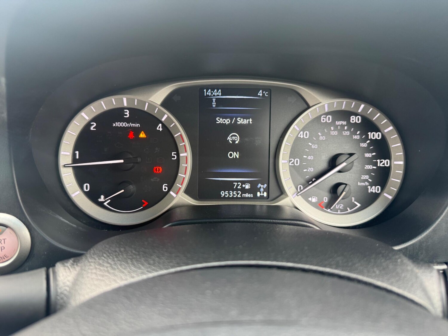 Used Nissan Navara 2018 for sale - 77238371: Photo 44