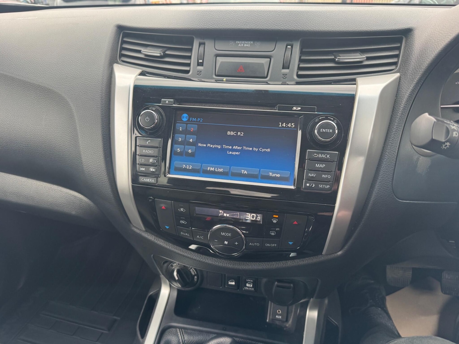 Used Nissan Navara 2018 for sale - 77238371: Photo 47