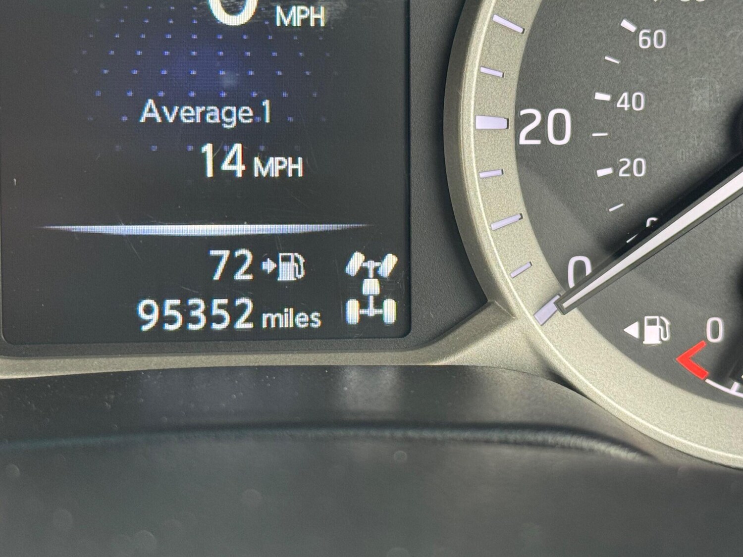 Used Nissan Navara 2018 for sale - 77238371: Photo 75