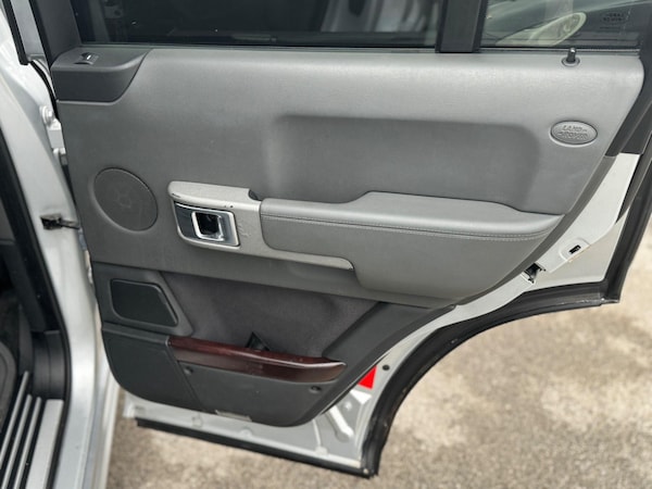 Used Land Rover Range Rover 2004 for sale - 74033769: Photo 11