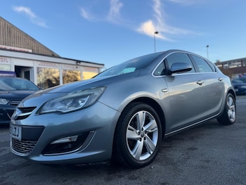 Used Vauxhall Astra 2013 for sale - 76613171: Photo