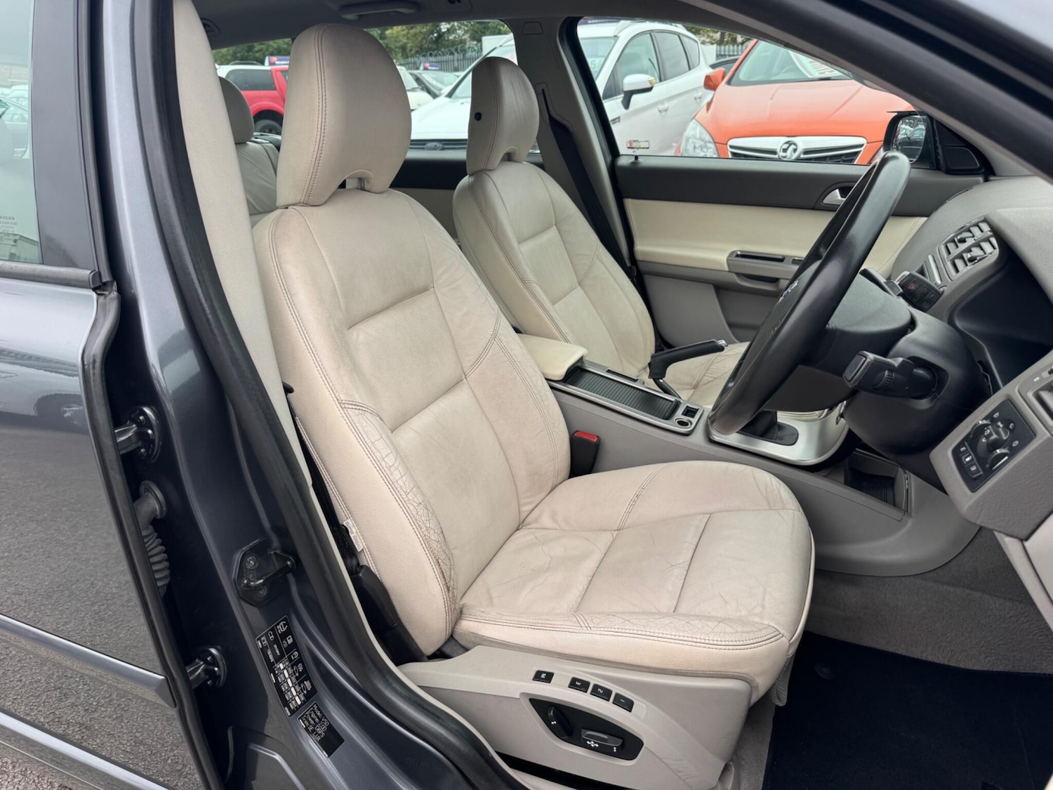 Used Volvo V50 2007 for sale - 76151134: Photo 15