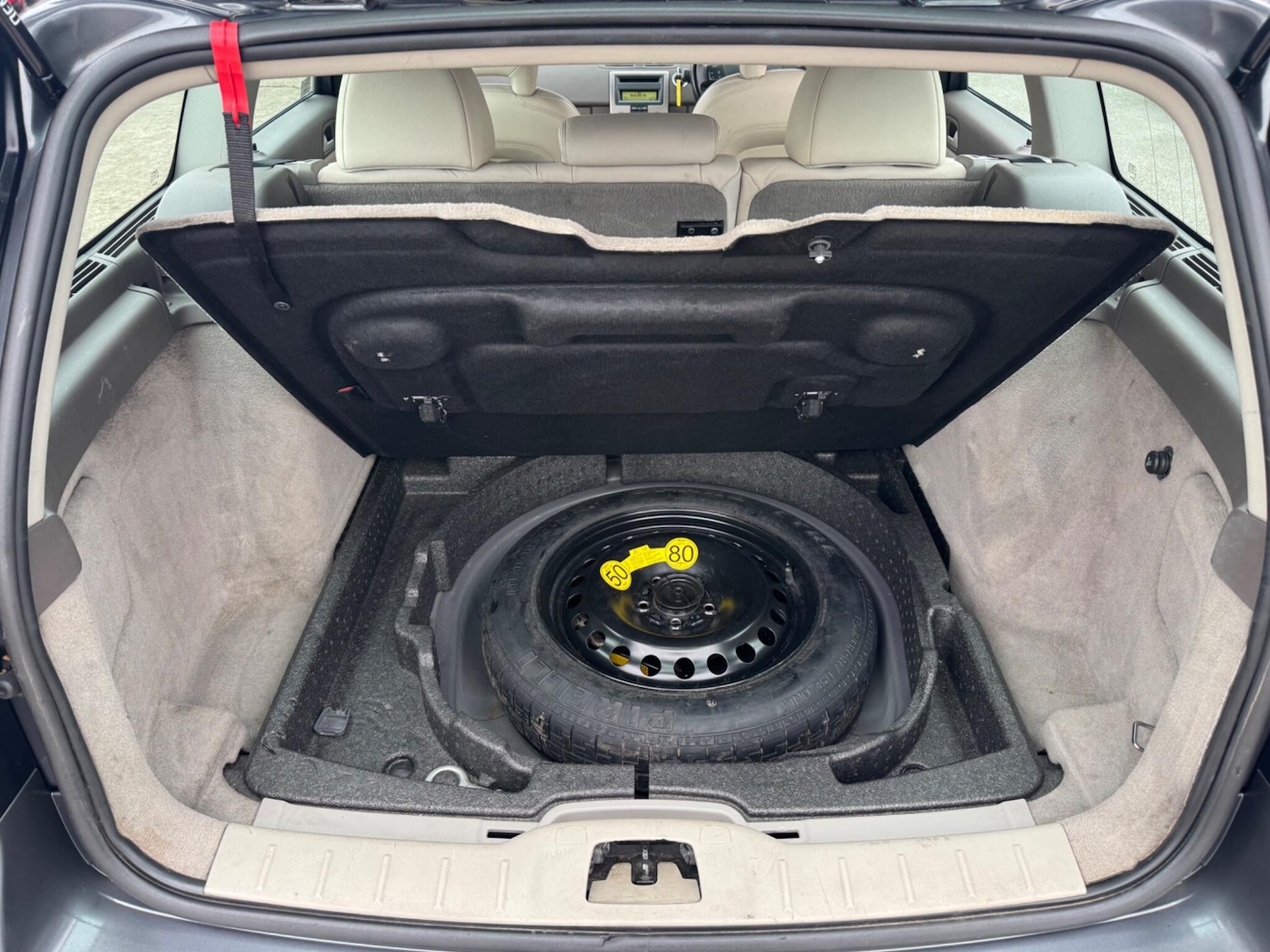 Used Volvo V50 2007 for sale - 76151134: Photo 25