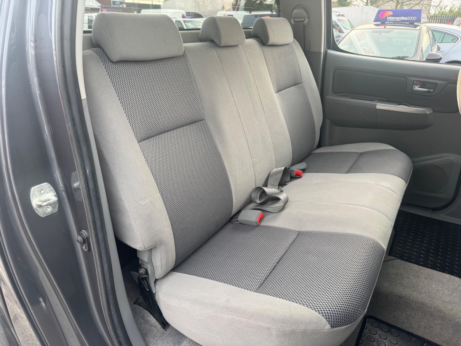 Used Toyota Hilux 2011 for sale - 77376731: Photo 19