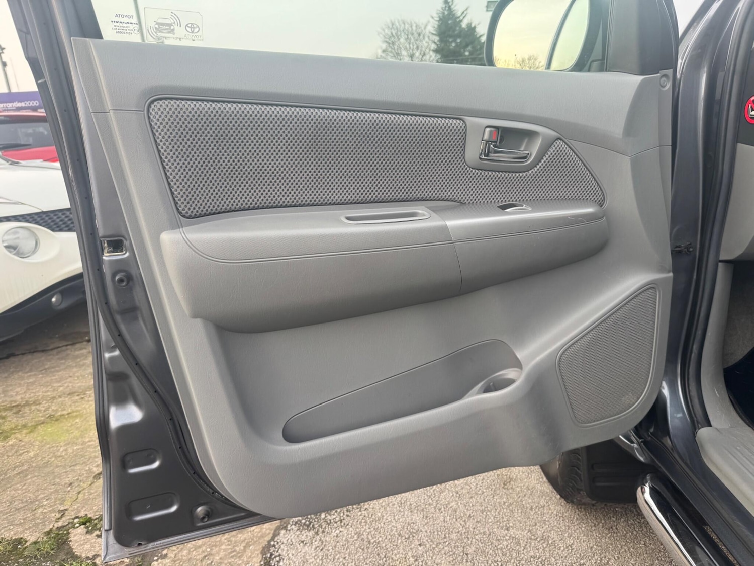 Used Toyota Hilux 2011 for sale - 77376731: Photo 23