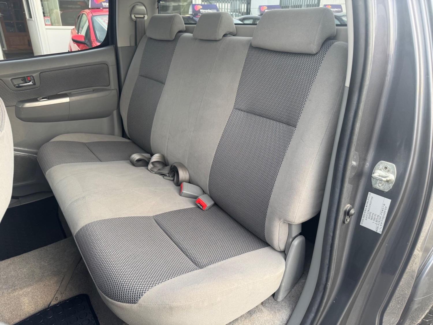 Used Toyota Hilux 2011 for sale - 77376731: Photo 27