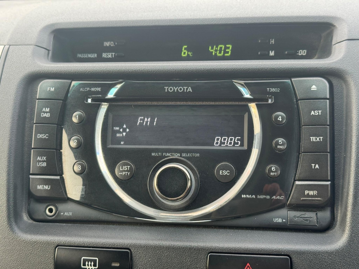 Used Toyota Hilux 2011 for sale - 77376731: Photo 41