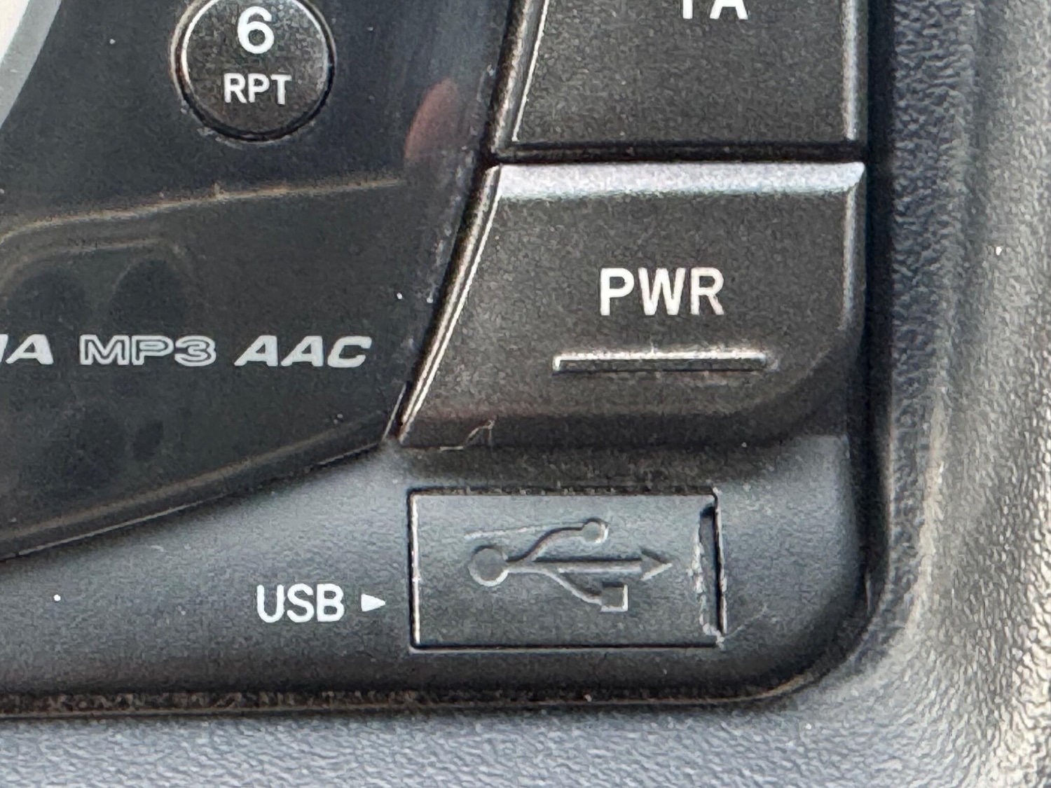 Used Toyota Hilux 2011 for sale - 77376731: Photo 43