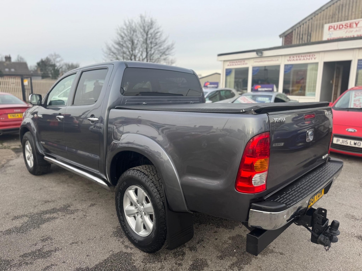 Used Toyota Hilux 2011 for sale - 77376731: Photo 8