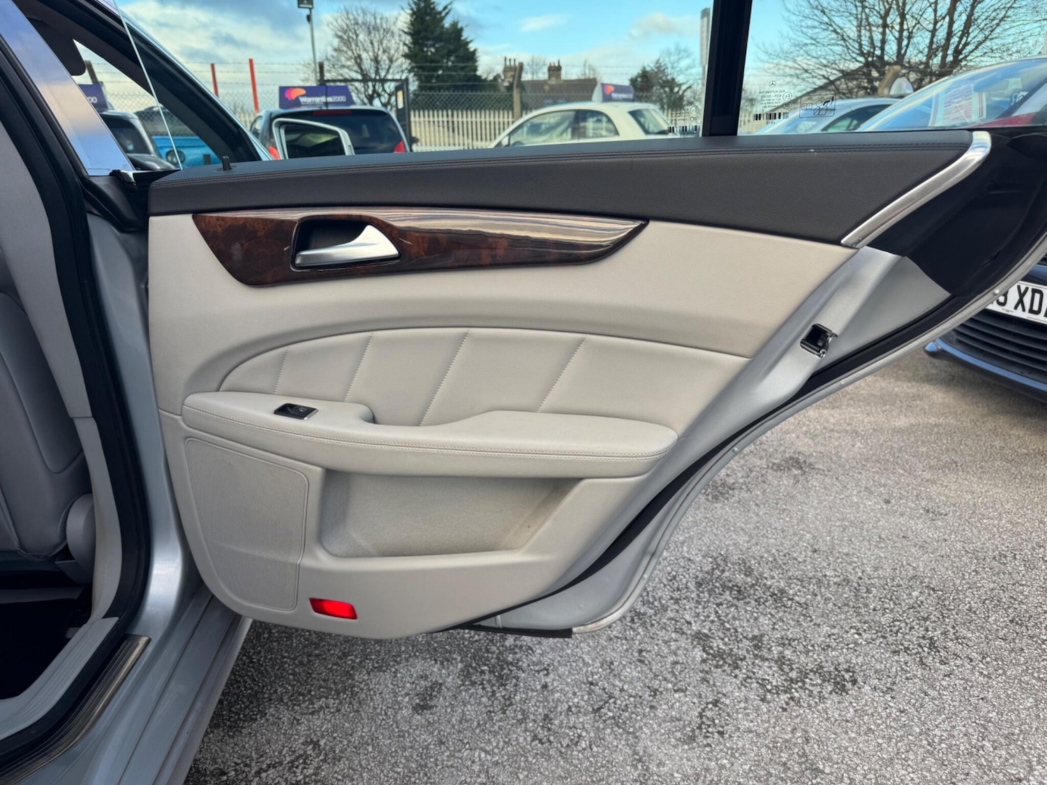 Used Mercedes-Benz CLS 2013 for sale - 76584984: Photo 15