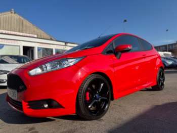 Used Ford Fiesta 2015 for sale - 74033324: Photo