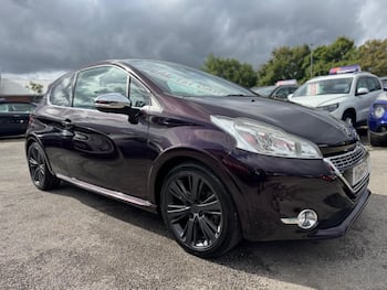 Used Peugeot 208 2014 for sale - 79181615: Photo