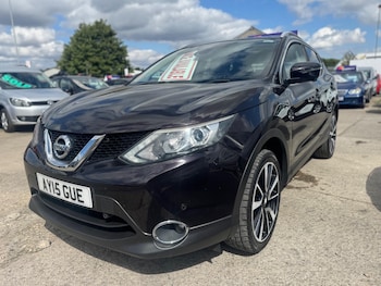 Used Nissan Qashqai 2015 for sale - 79373366: Photo
