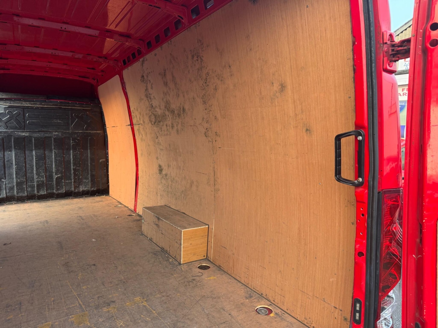 Used Iveco Daily 2017 for sale - 77509701: Photo 40