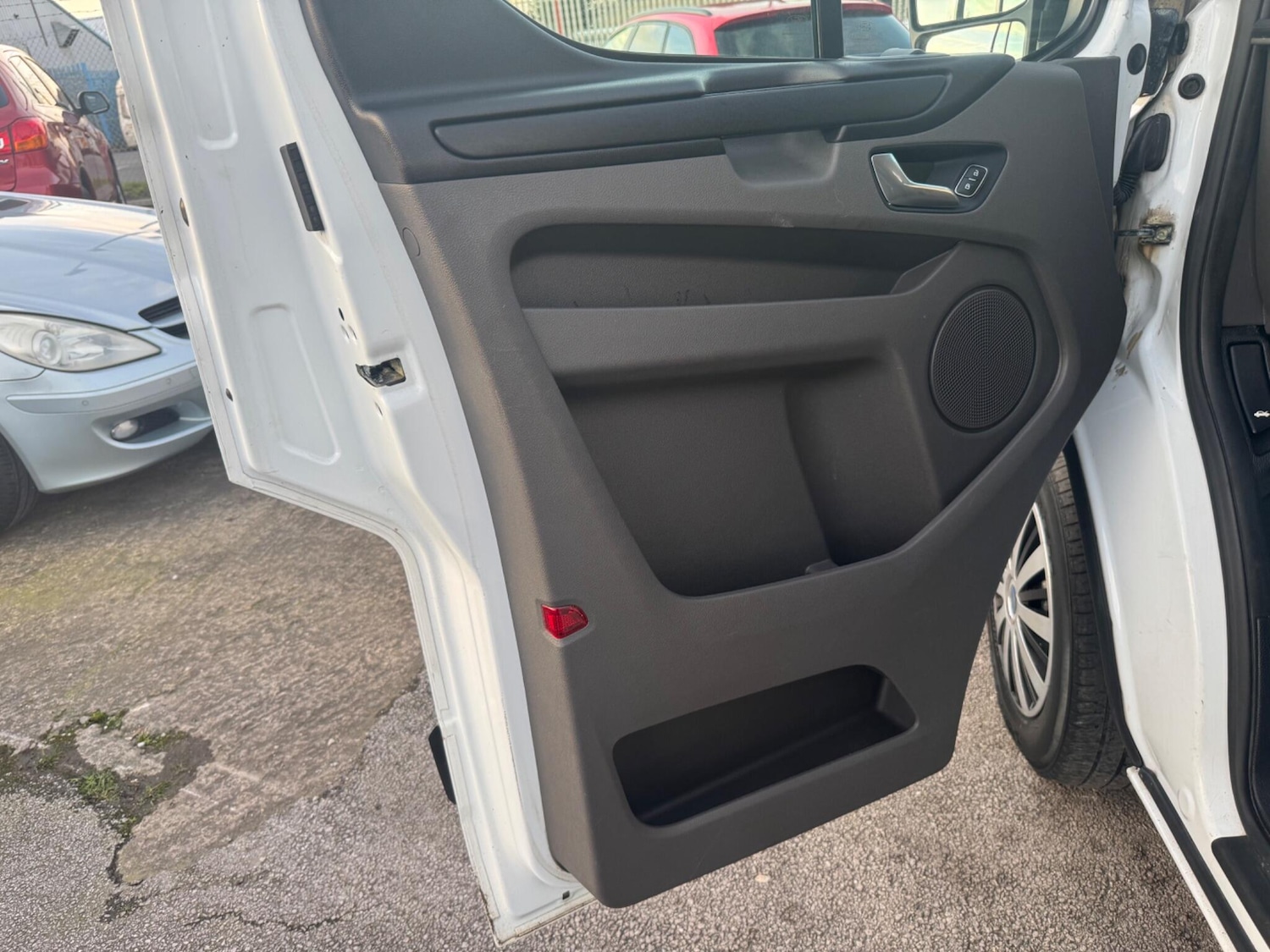 Used Ford Transit Custom 2018 for sale - 77203576: Photo 33