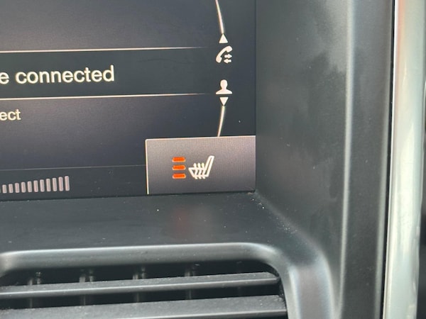 Used Volvo XC60 2017 for sale - 76158818: Photo 22