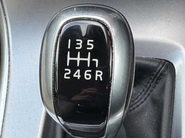 Used Volvo XC60 2017 for sale - 76158818: Photo 24